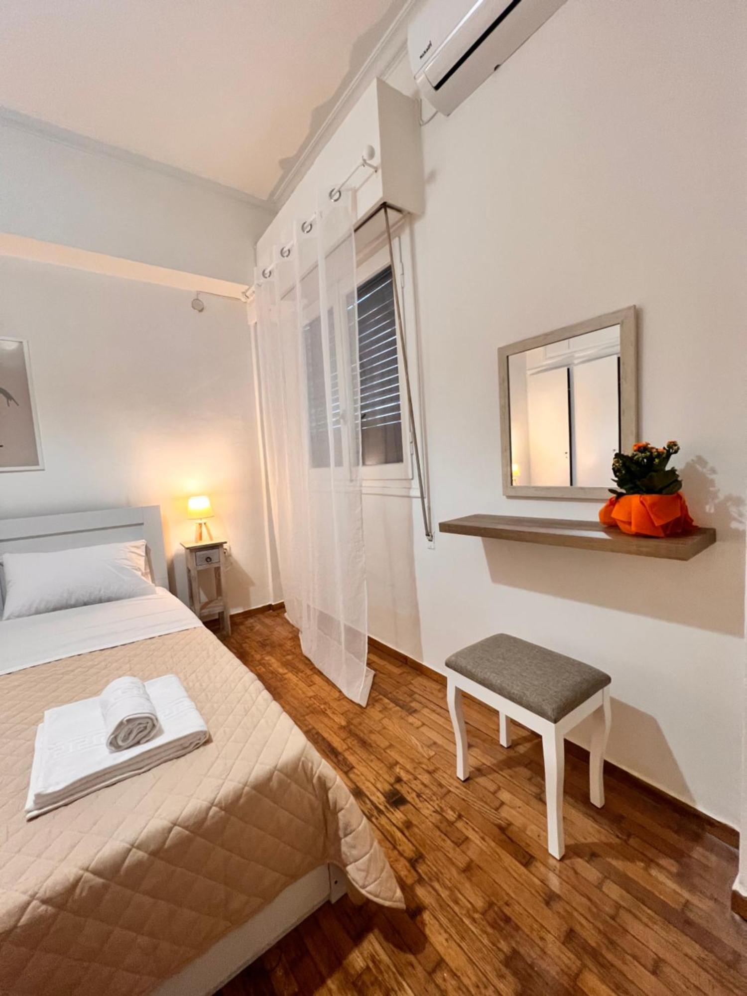 στο κέντρο της αθήνας Athens