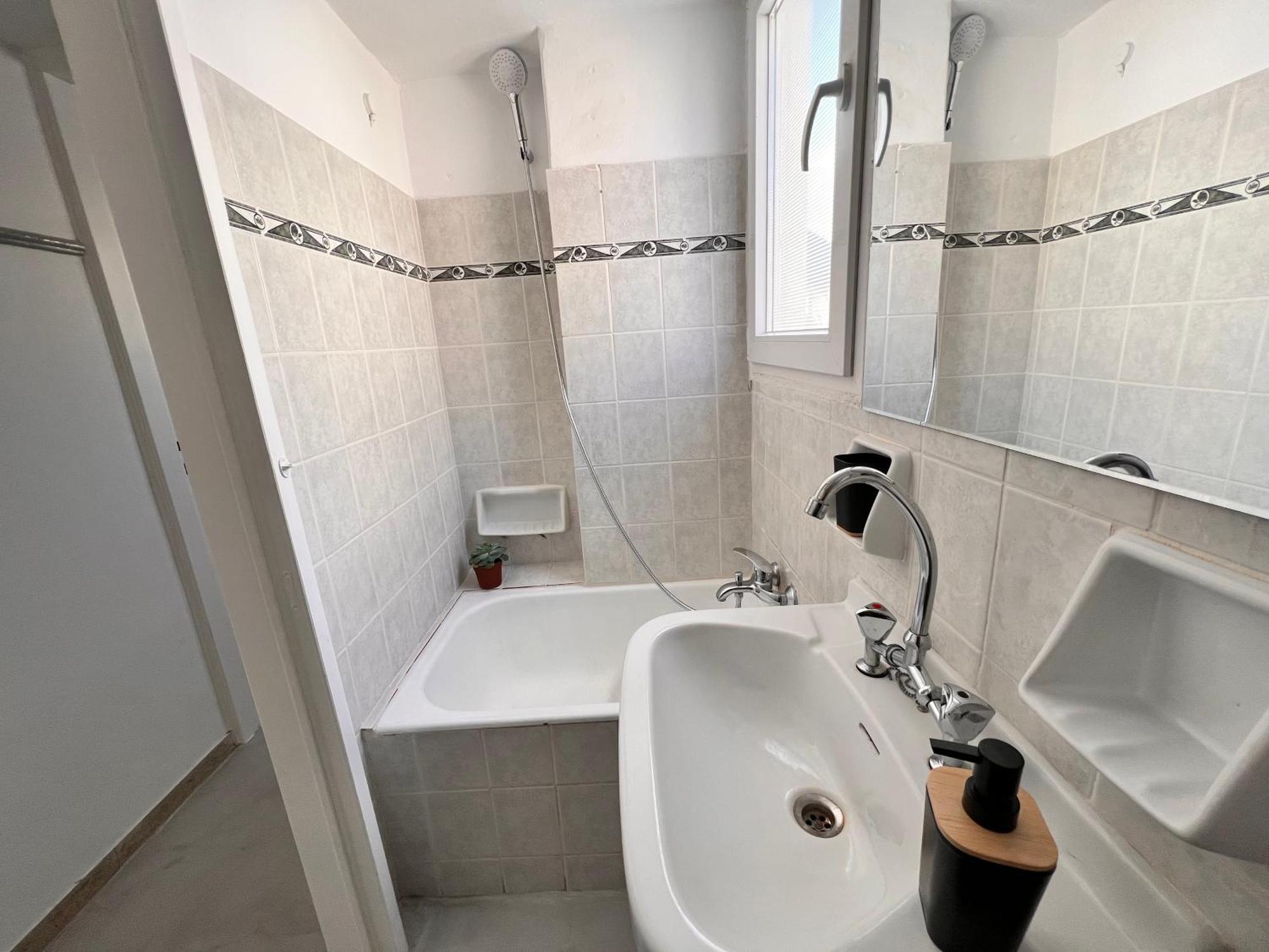 στο κέντρο της αθήνας Apartment